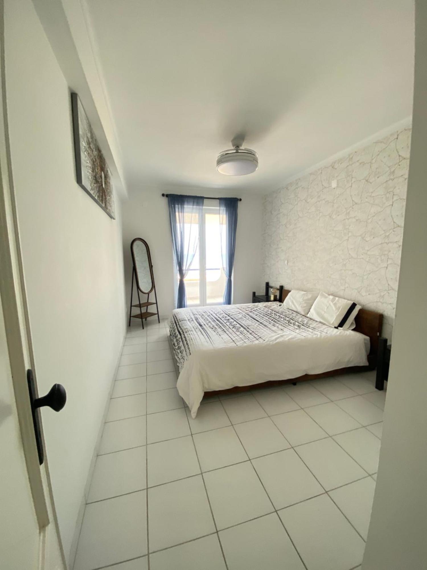 Apartamento Vista Mar Vieira de Leiria Esterno foto